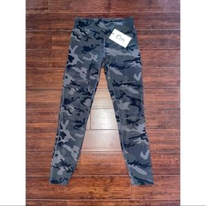 NEW! ZYIA Active | Forest Camo Slashed Luxe High Rise 7/8 Legging